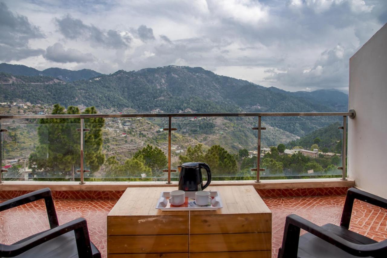 Himalyan Hills I Serviced Apt I Nature I Chef I Kasauli By Exotic Stays Εξωτερικό φωτογραφία